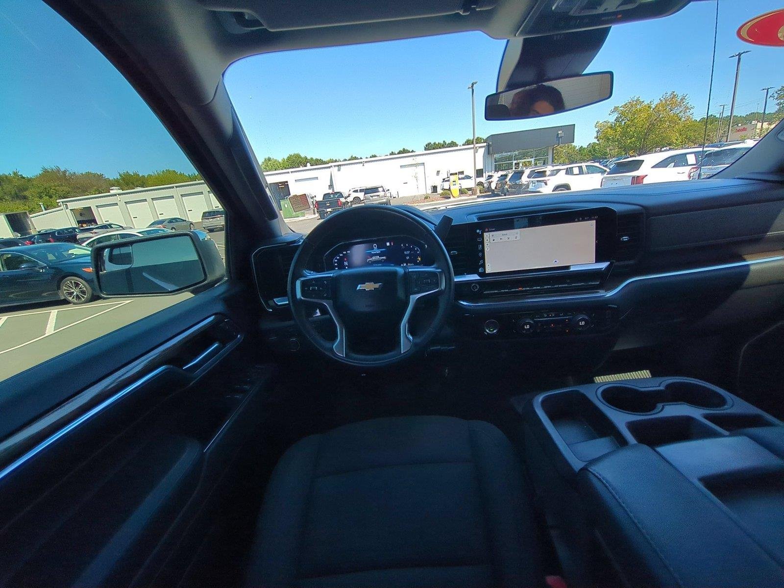 Used 2023 Summit White Chevrolet LT image 33