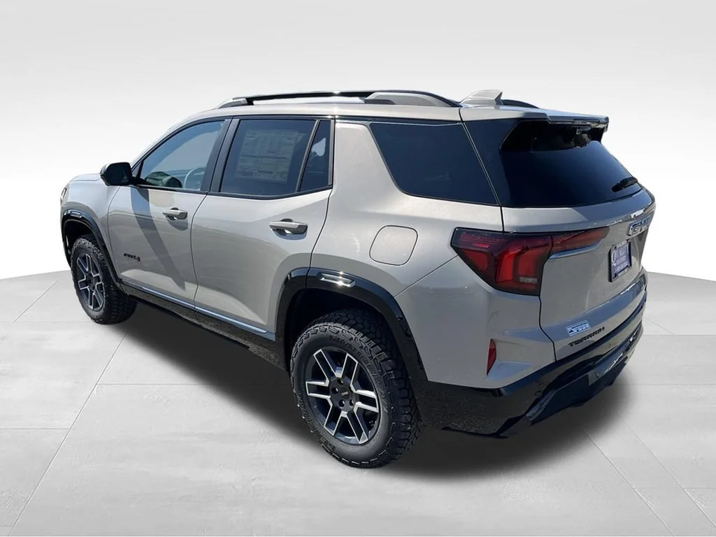 2027 GMC Terrain AT4 - Photo 7