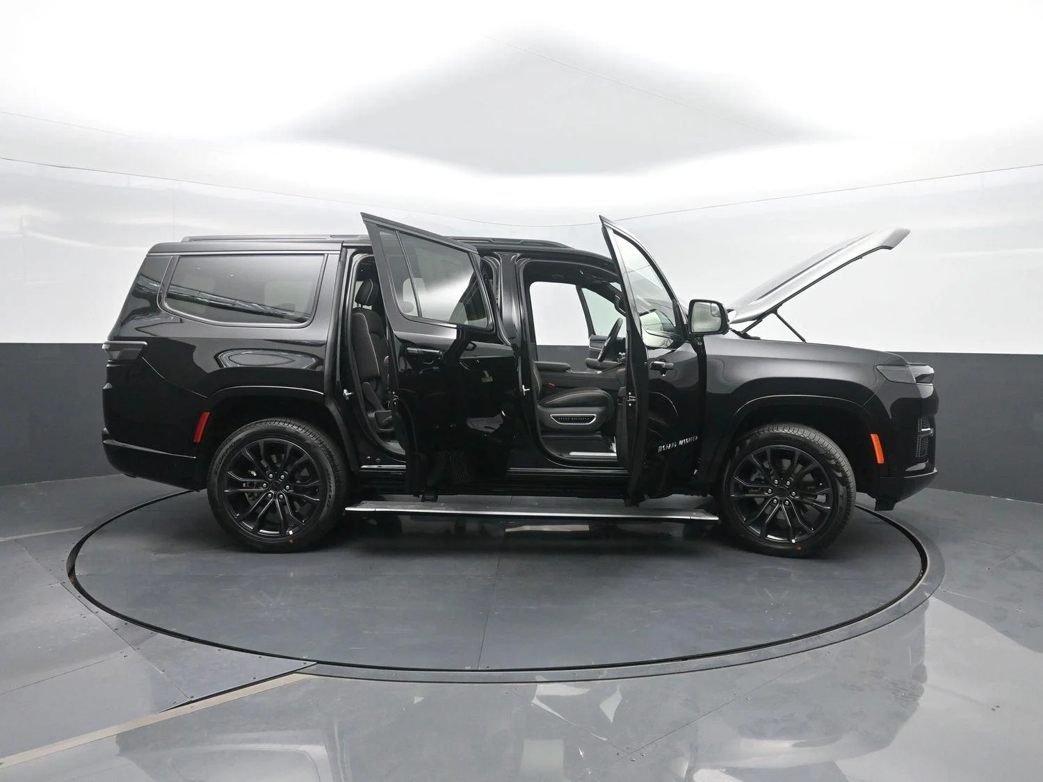 New 2026 High Gloss Black Jeep Summit Reserve image 48
