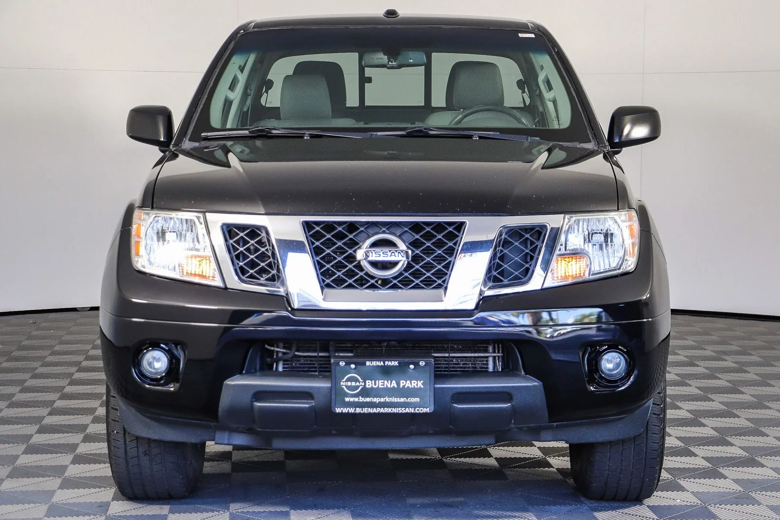Used 2016 Nissan Frontier SV with VIN 1N6AD0ER4GN767375 for sale in Buena Park, CA