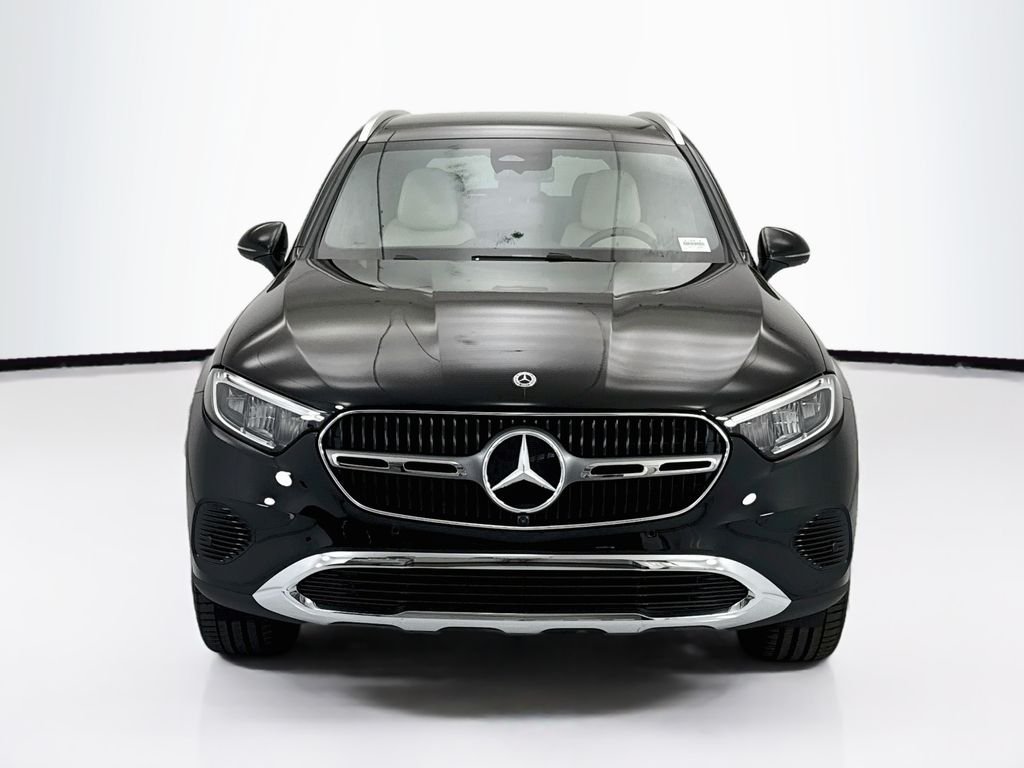 New 2027 Obsidian Black Metallic Mercedes-Benz GLC 300 image 2