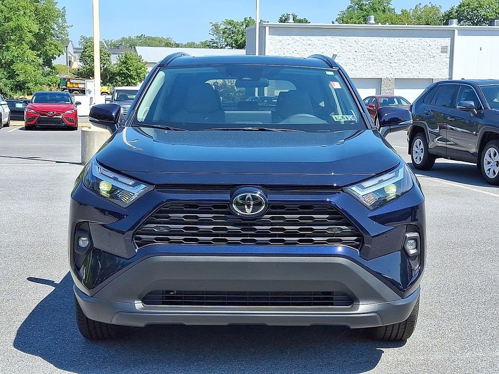 2025 Toyota RAV4 XLE Premium - Photo 8
