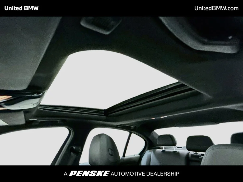 Used 2020 Jet Black BMW 330i image 19