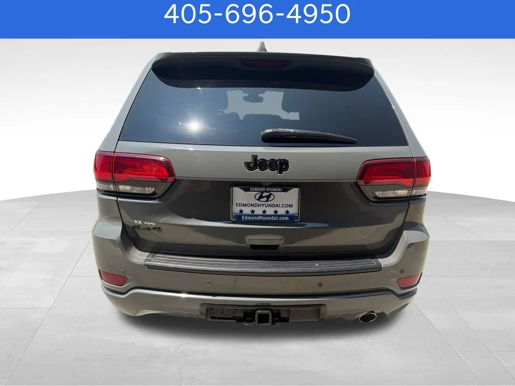 Pre-Owned 2022 Jeep Grand Cherokee WK Laredo X