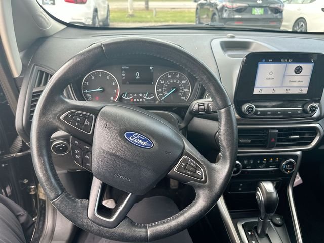 Used 2019 Black Ford SE image 14