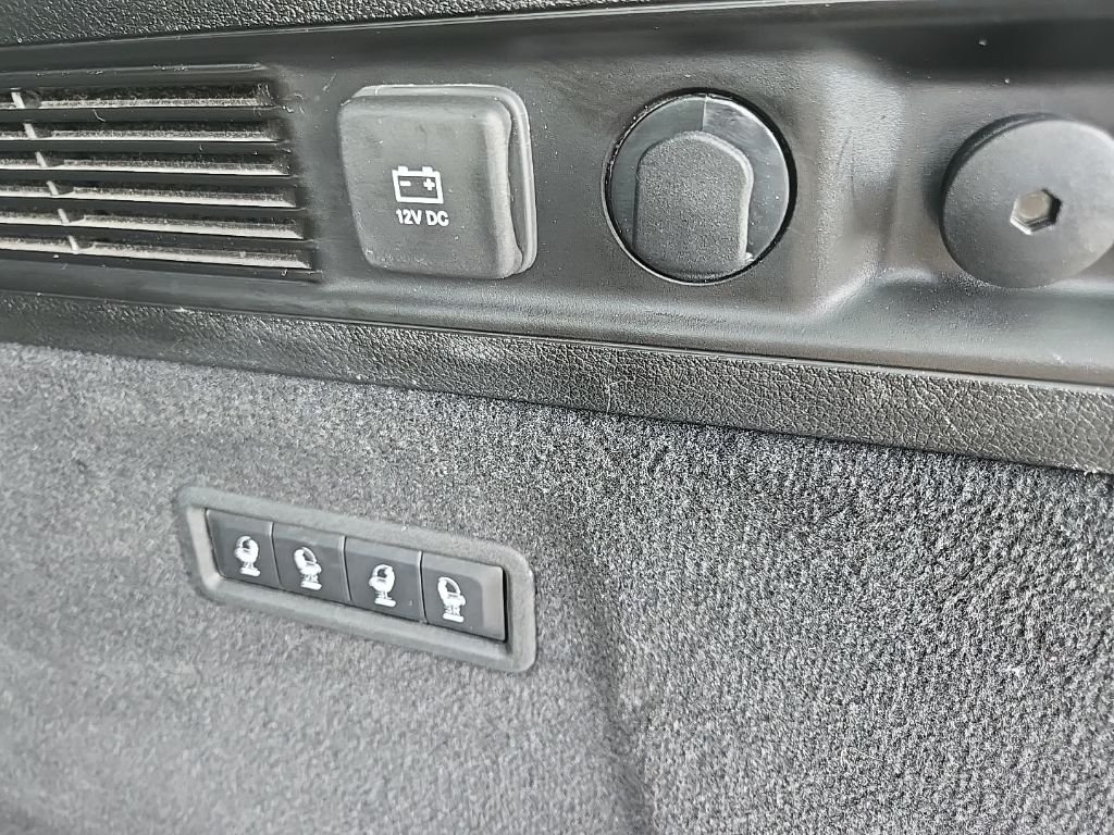 Used 2024 White/off-white Jeep Series II image 122