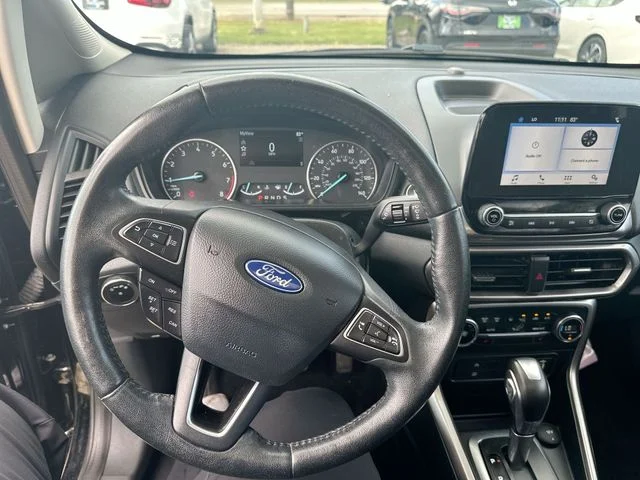 Used 2019 Black Ford SE image 14