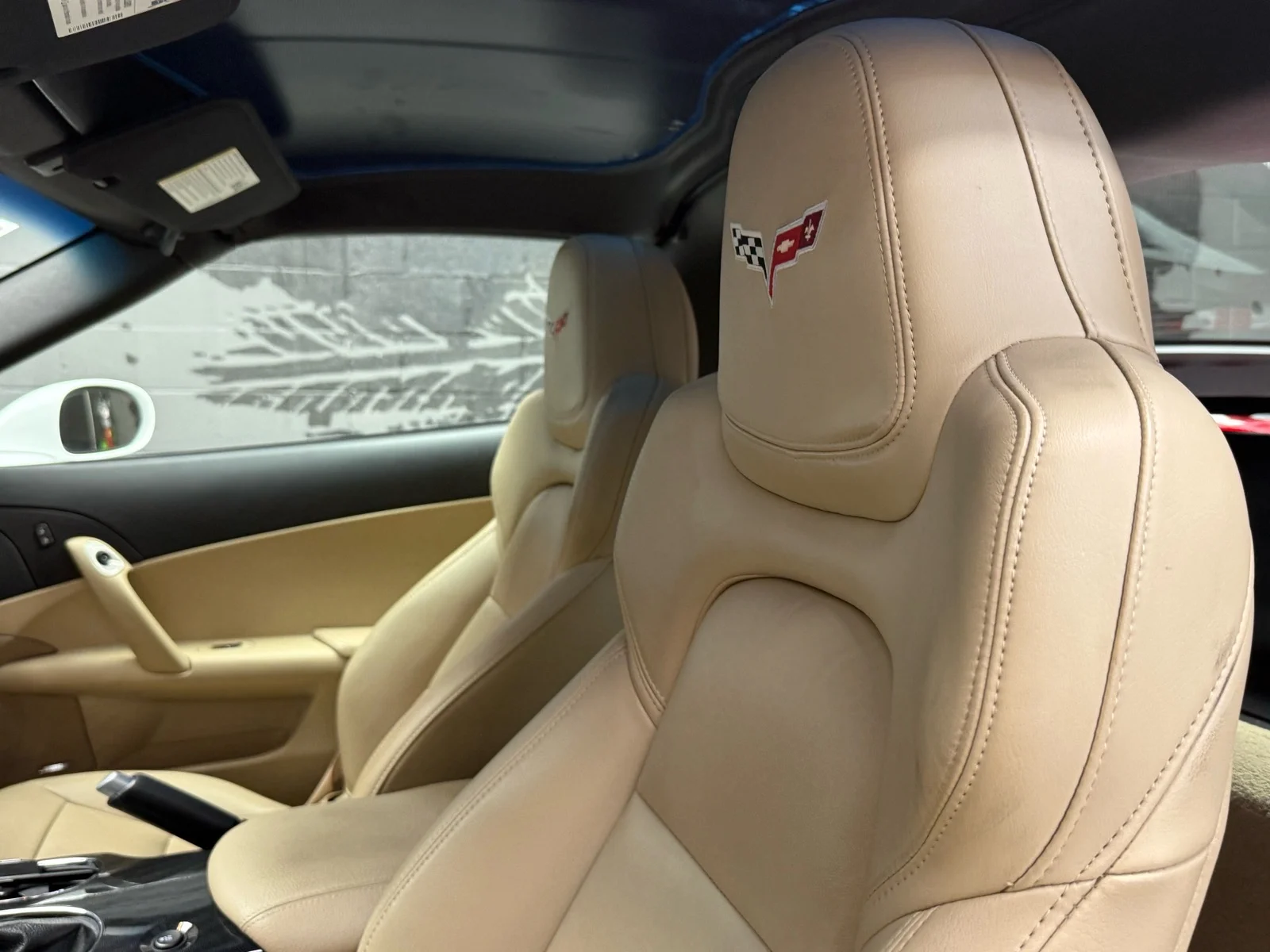 Used 2012 Arctic White (10u) Chevrolet Base image 9