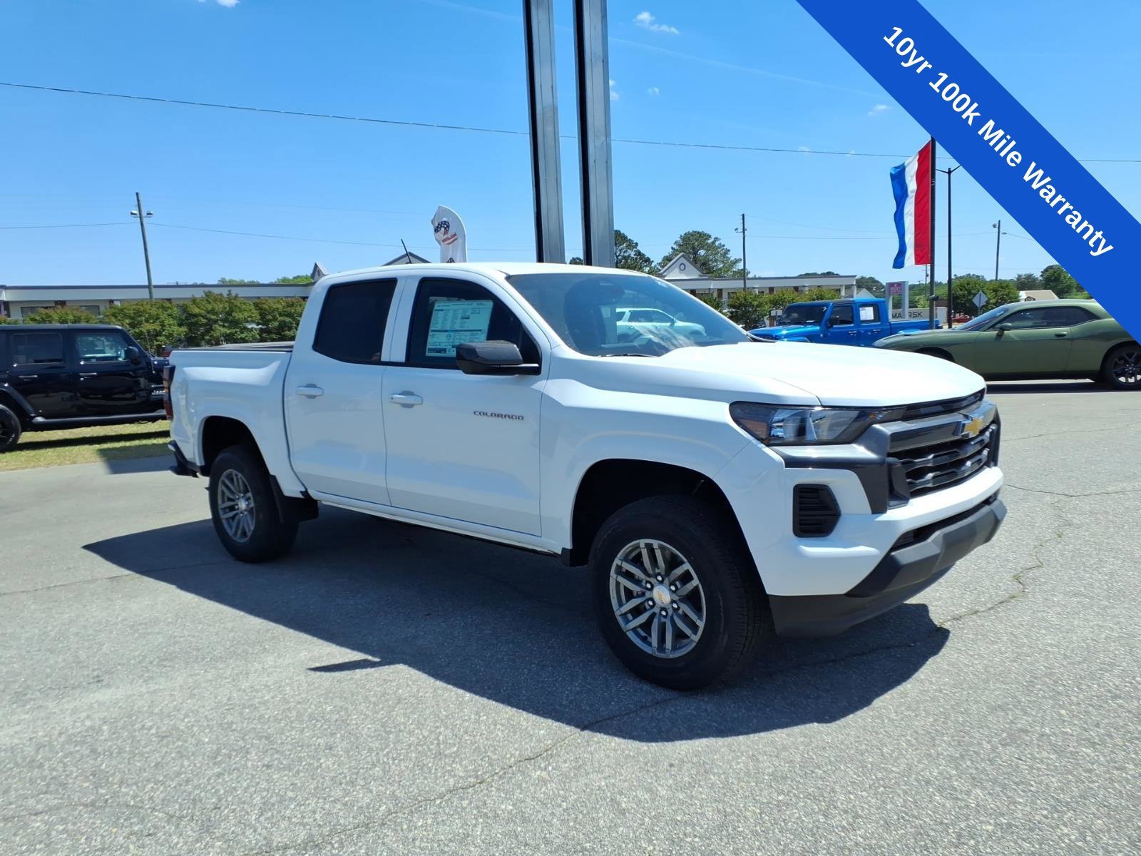2026 Chevrolet Colorado LT - Photo 7