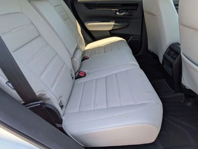 Used 2024 White Honda EX-L image 4