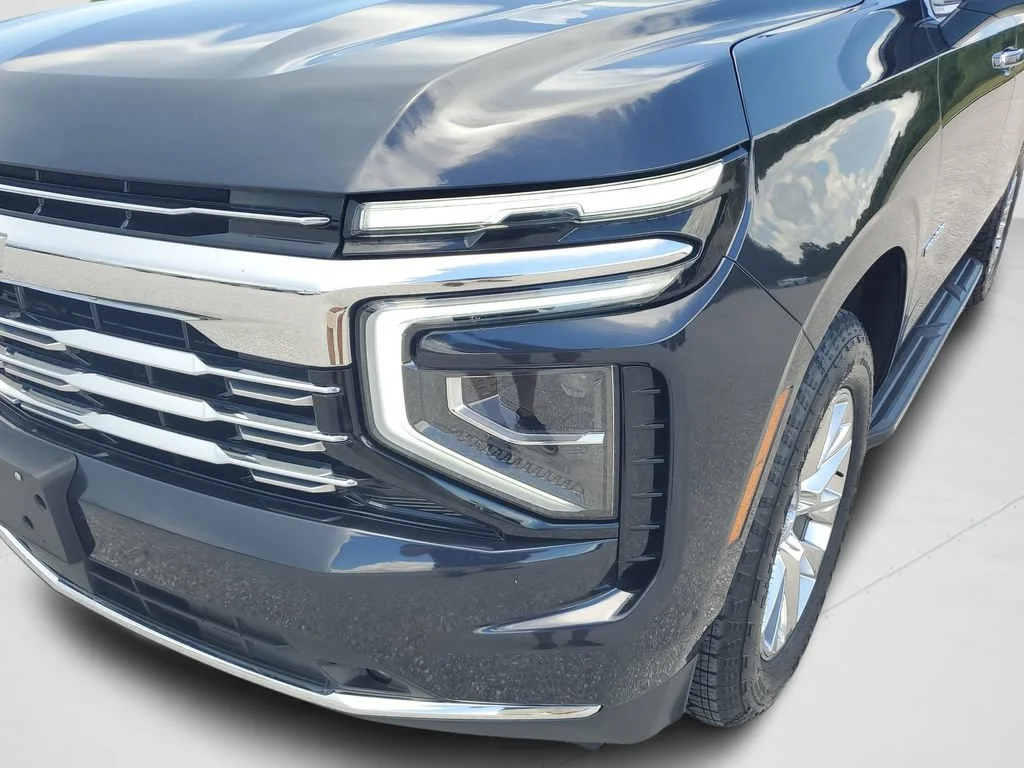 Used 2025 Dark Ash Metallic Chevrolet Premier image 24