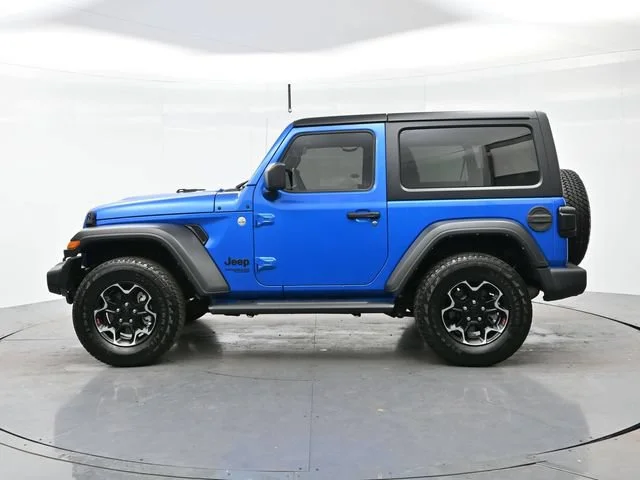 Used 2021 Hydro Blue Pearlc Jeep Sport S image 4