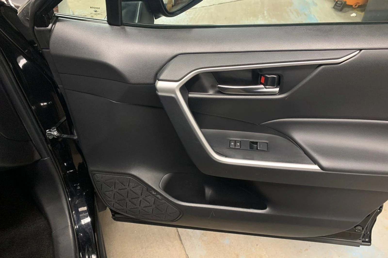Used 2024 Black Toyota XLE image 20