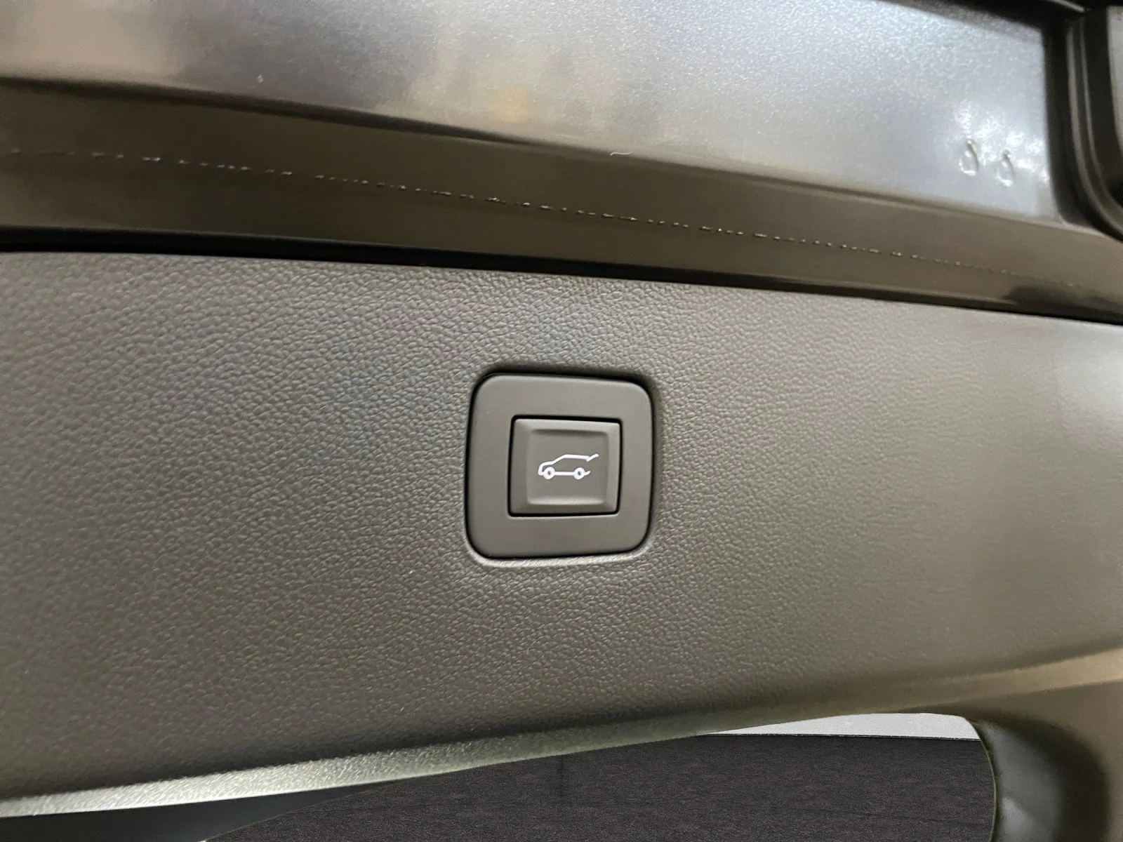 New 2026 Ebony Twilight Metallic Buick Sport Touring image 11