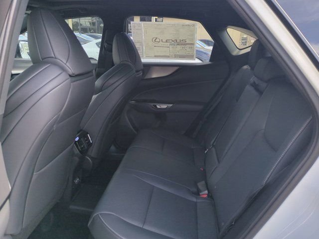 2026 Lexus NX 450h+ F-Sport - Photo 13