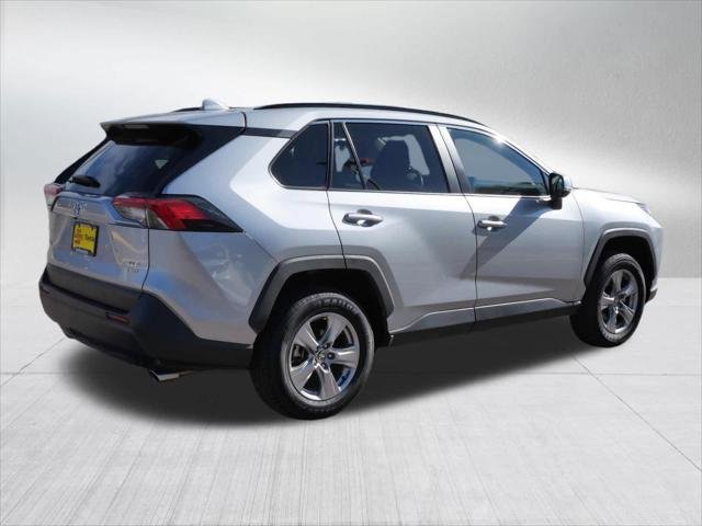 Certified Used 2025 SILVER SKY METALLIC Toyota  image 8