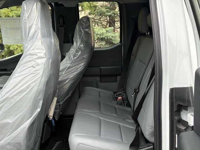 2026 Ford F-550 Super Duty Chassis Cab XL - Photo 36