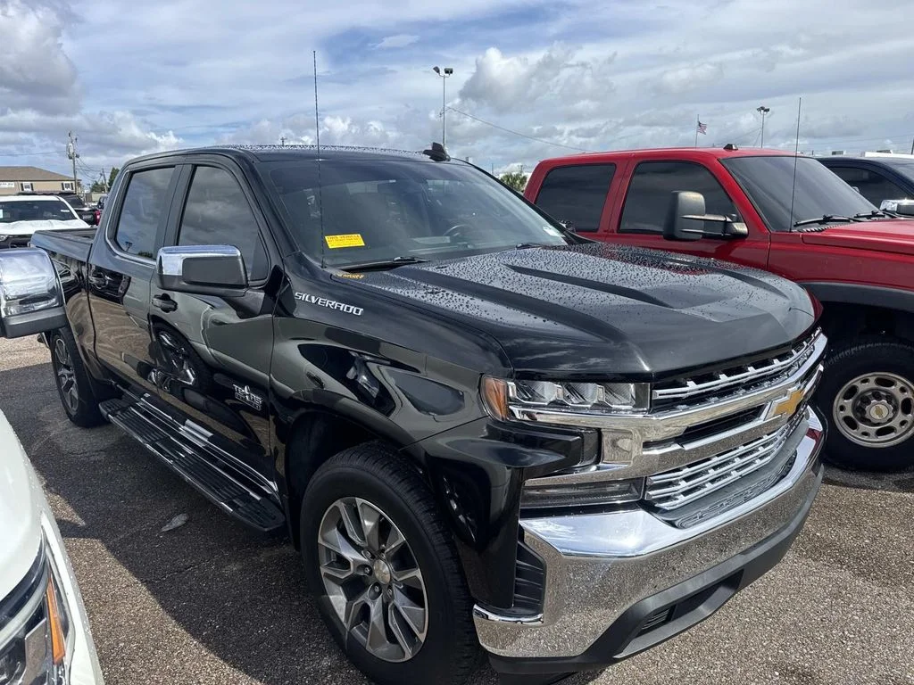 Certified Used 2020 Black Chevrolet LT image 15