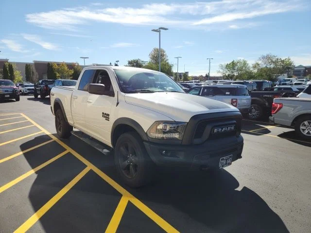 Used 2019 White Ram Warlock image 1