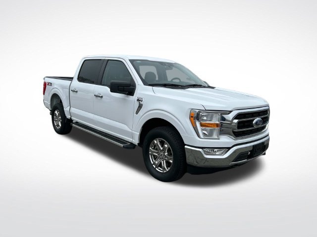 Used 2023 Oxford White Ford XLT image 23