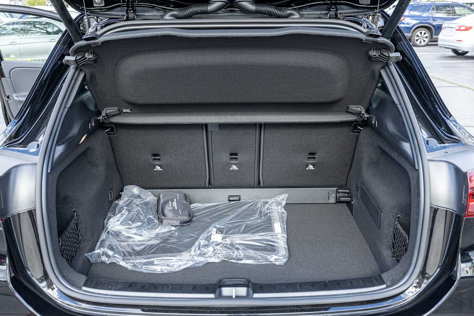 New 2026 Night Black Mercedes-Benz GLA 250 image 30
