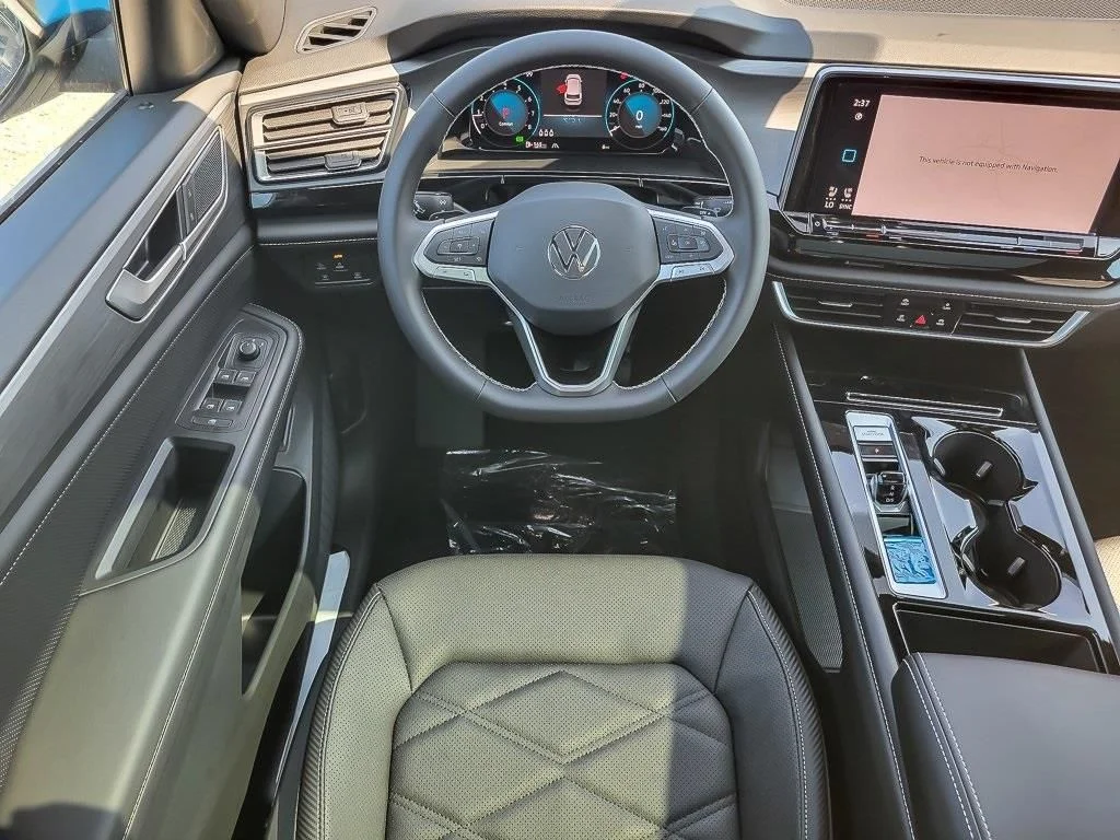 2026 Volkswagen Atlas Cross Sport SE w/Tech - Photo 14