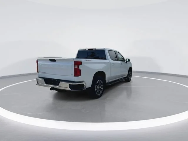Certified Used 2024 Summit White Chevrolet LT image 10