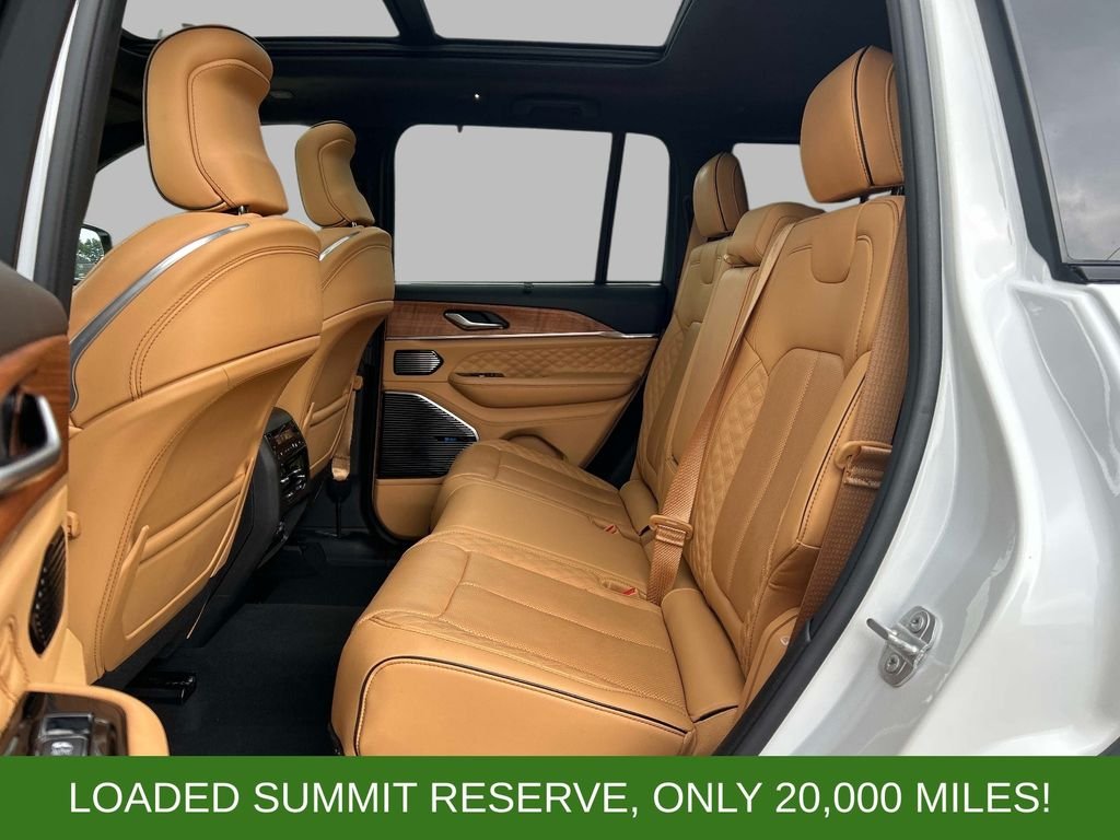 Used 2025 White Jeep Summit Reserve image 18