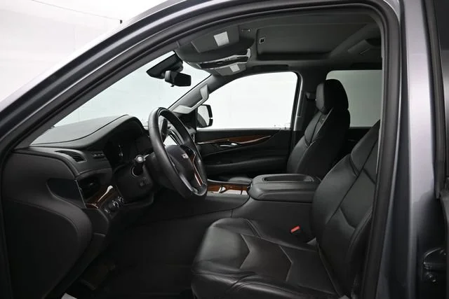 Used 2020 SATIN STEEL METALLIC Cadillac Premium Luxury image 10