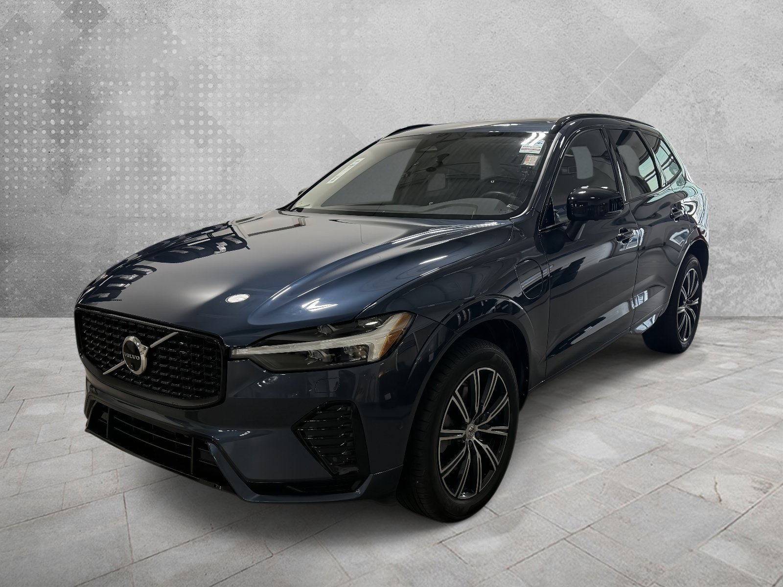 Used 2023 Denim Blue Volvo Plus Dark Theme image 3