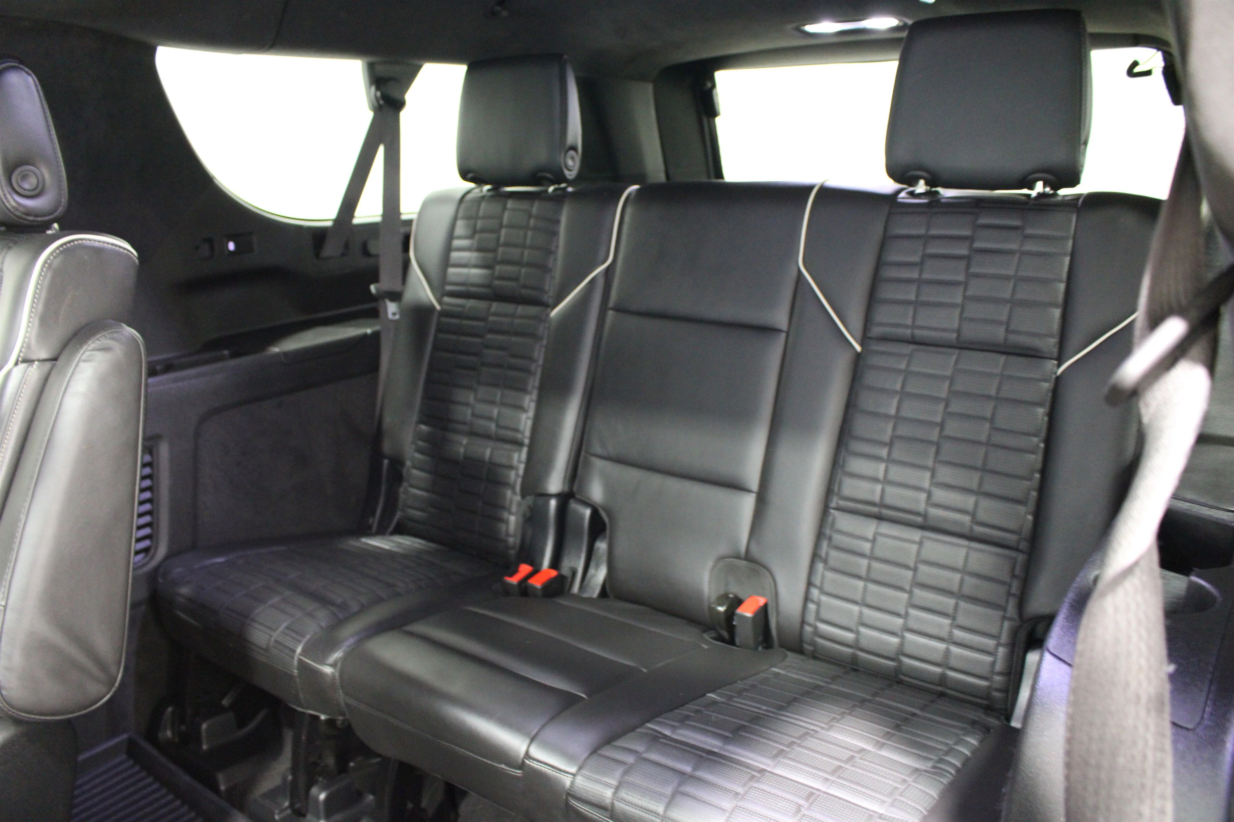 2023 Cadillac Escalade ESV Sport Platinum - Photo 23