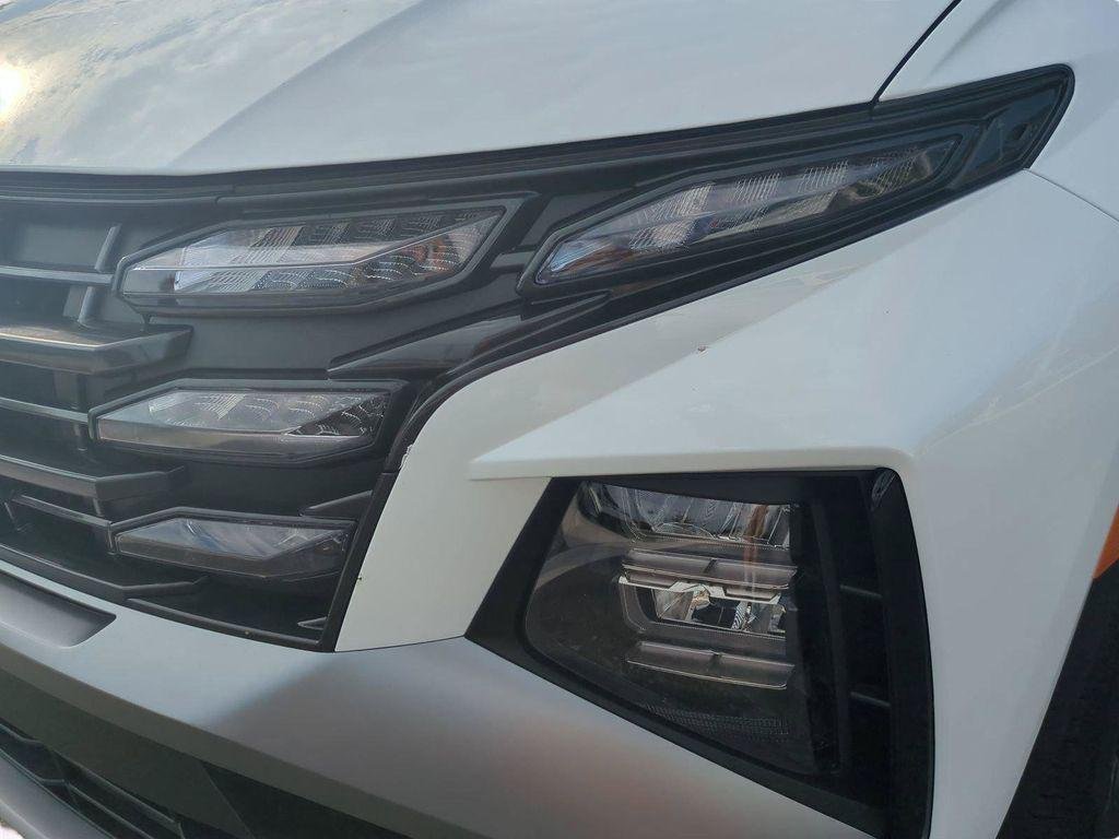 New 2026 White Hyundai Blue image 10