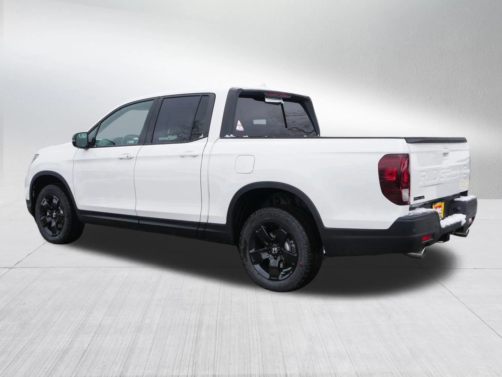 New 2026 Platinum White Pearl Honda Black Edition image 5
