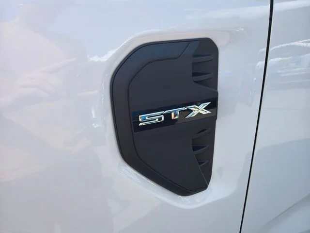 New 2026 Oxford White Ford XL image 52
