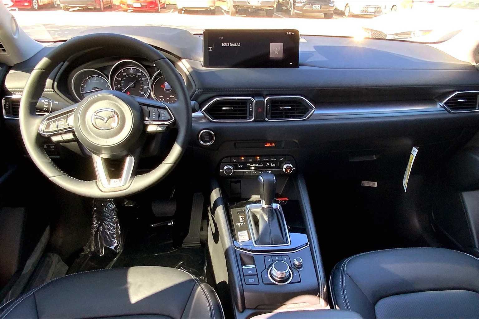 2025 Mazda CX-5 S Preferred package - Photo 5