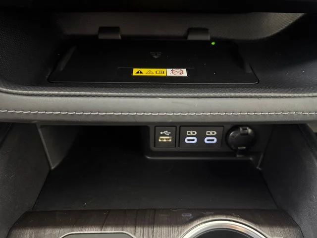 Used 2023 Pearl Toyota Limited image 17