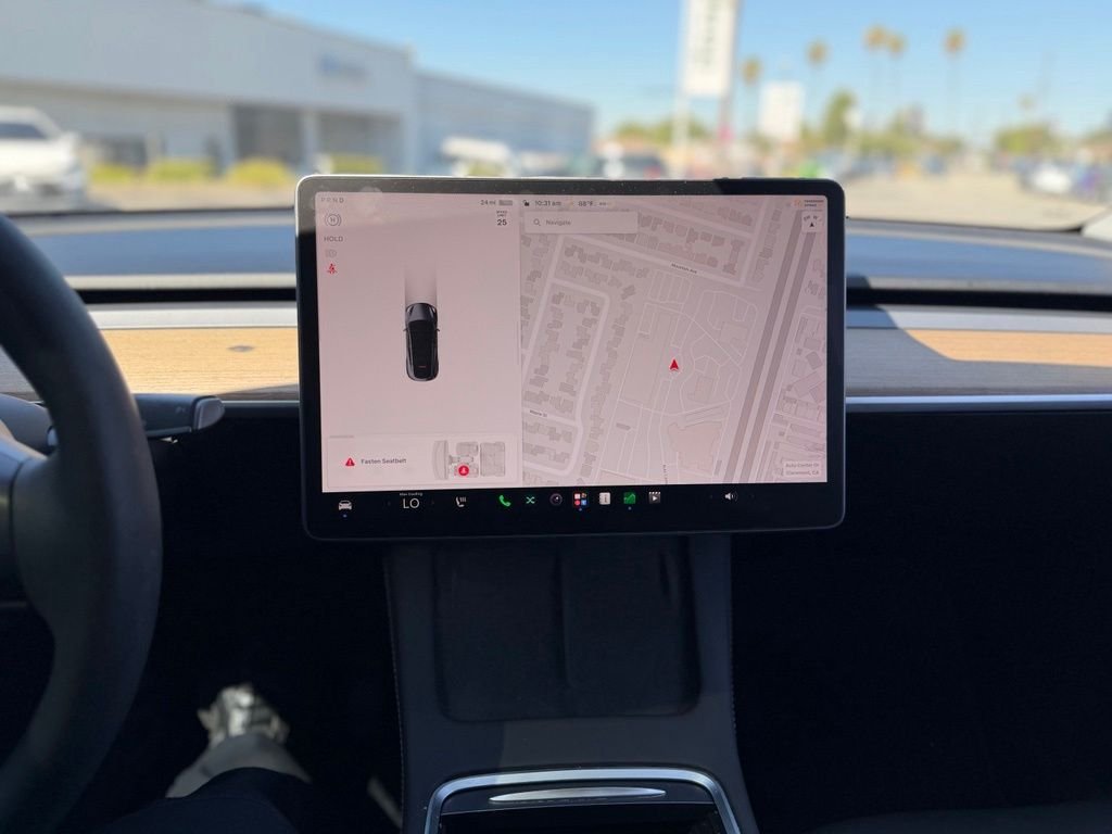 Used 2023 Midnight Silver Metallic Tesla Long Range image 9