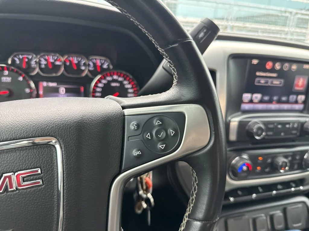 Used 2016 Silver GMC SLT image 6