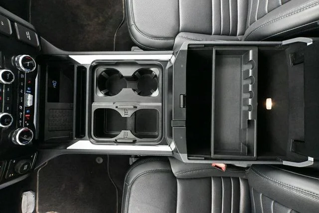 2026 Ford F-250 Super Duty Platinum - Photo 38