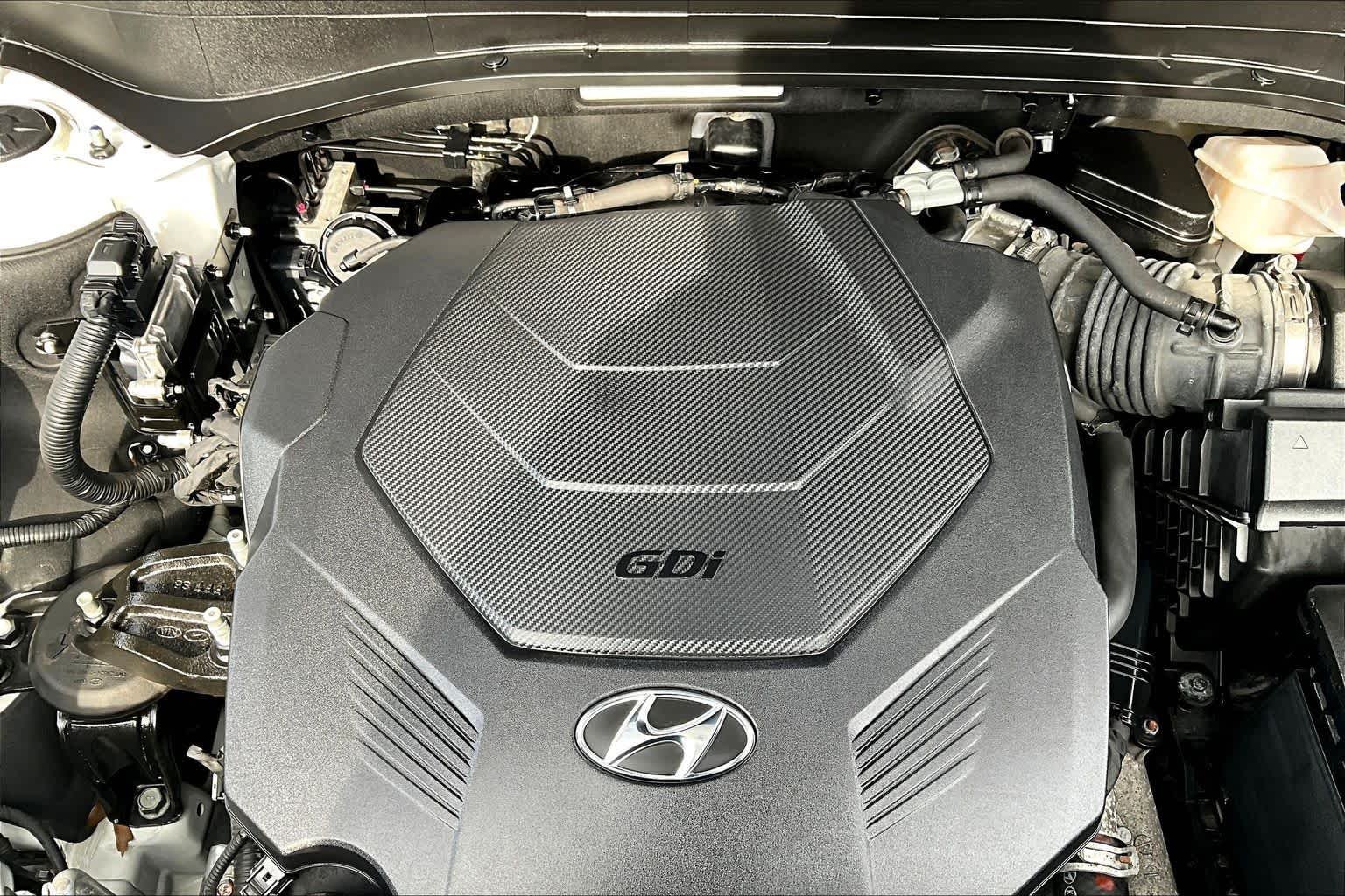 Used 2020 Hyper White Hyundai SEL image 32