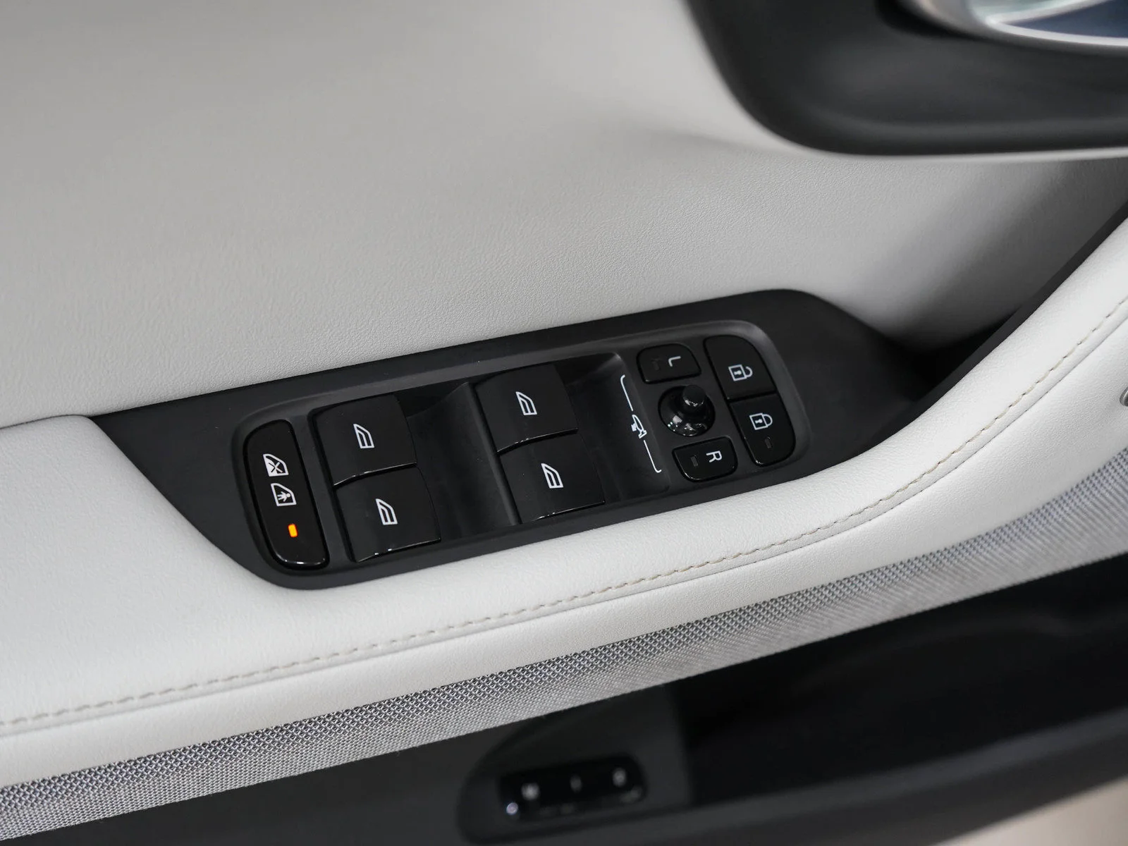 Used 2023 Black Polestar Plus image 18