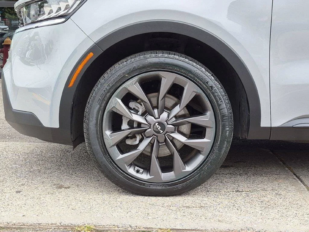 Used 2023 Gray Kia X-Line EX image 32