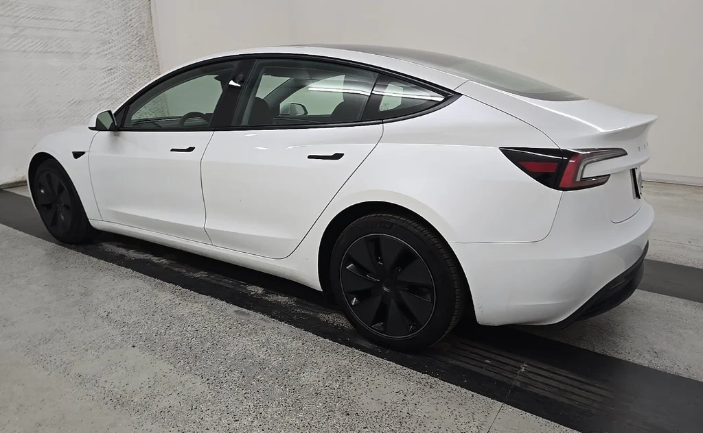 Used 2025 White Tesla Long Range image 7