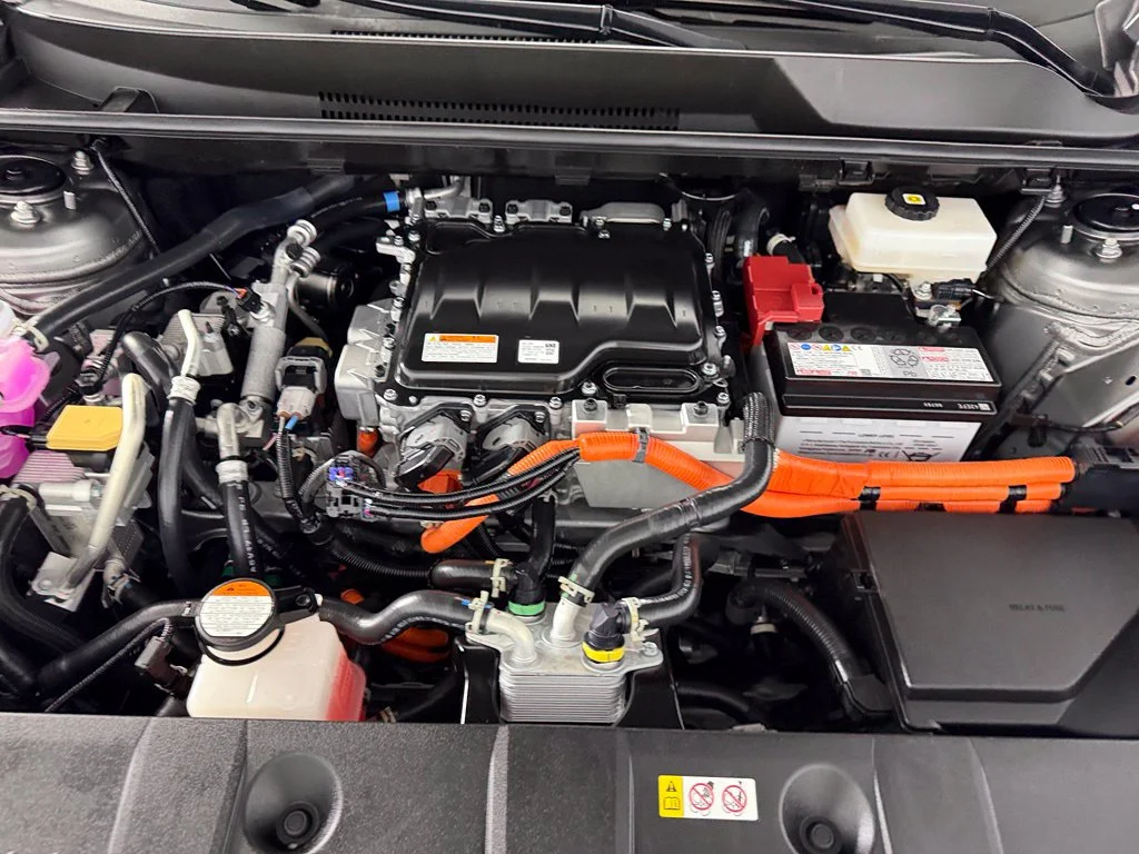 Certified Used 2025  Toyota XLE image 21