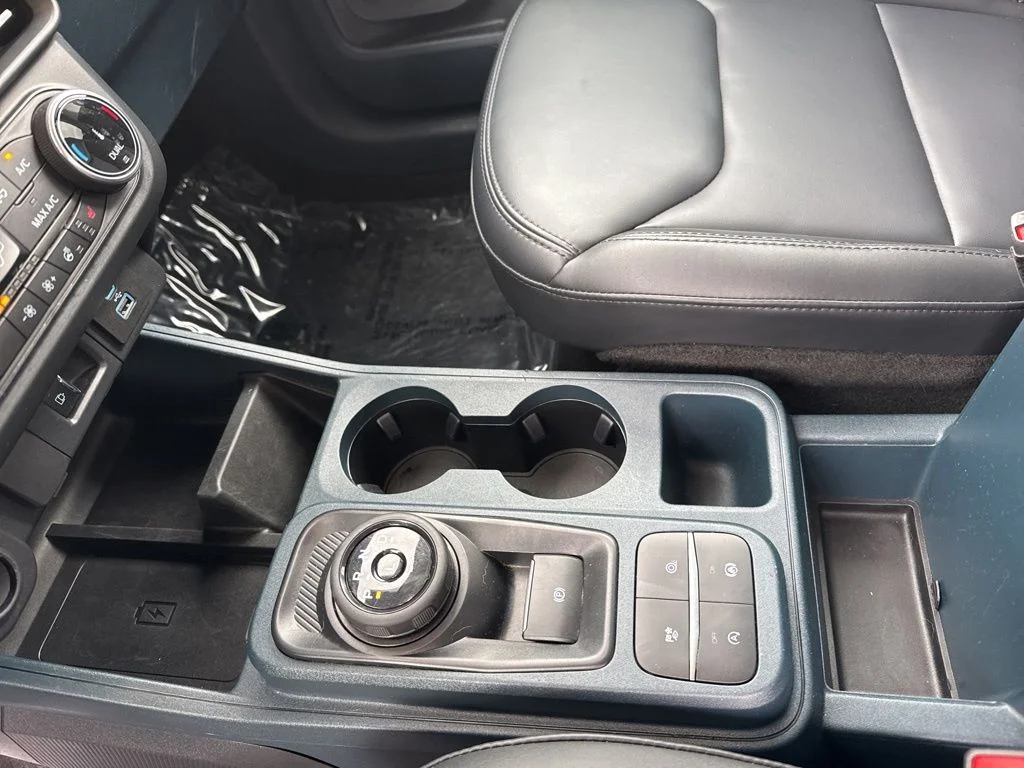 Used 2024 Azure Gray Metallic Ford Lariat image 16