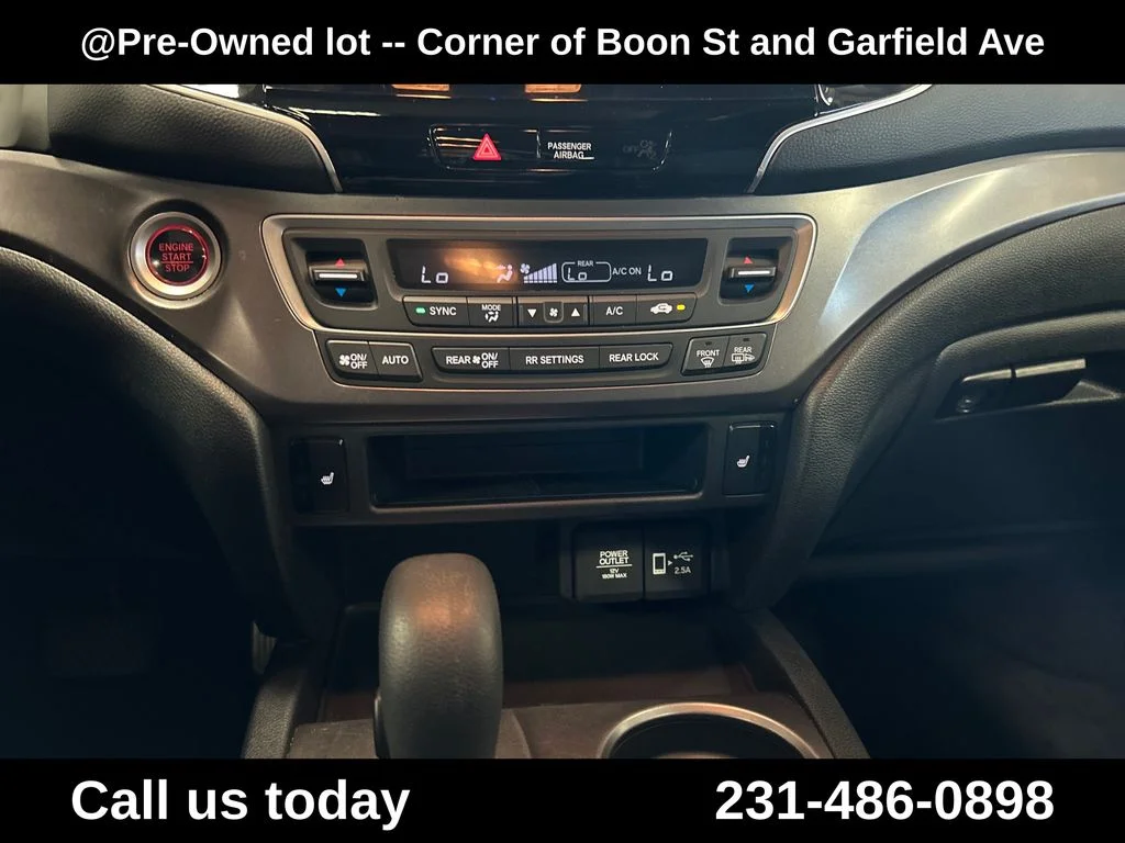 Used 2020  Honda EX-L image 18