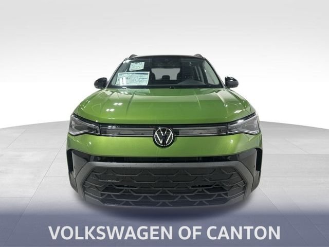 2026 Volkswagen Taos 1.5T SE Black