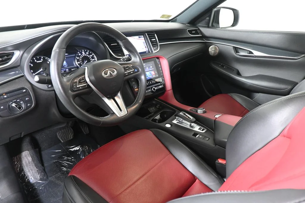 Certified Used 2023 White INFINITI SPORT image 15