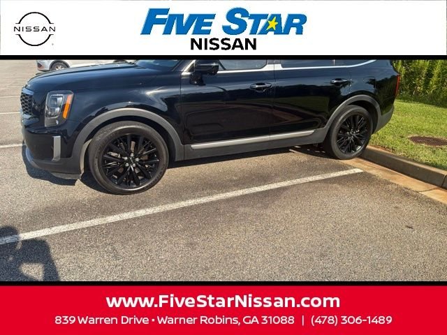 Used 2022 Black Kia SX image 2
