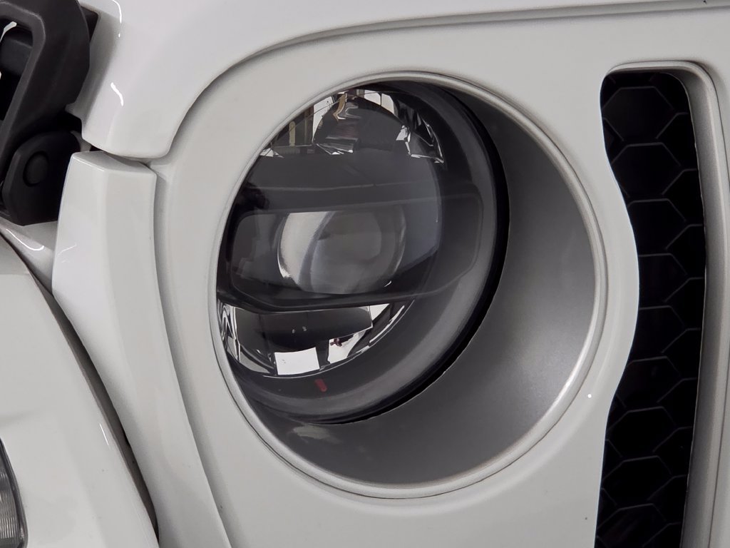Used 2023 White Jeep Sahara 4xe image 14